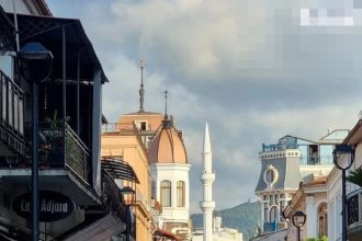 ბათუმის ქუჩის ხედი Ბეხა ბათუმში — ბოსტნეული/ხილი, მისამართი, ფასები | შენი ბათუმი