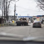 დანგრეული მანქანა ქალაქში ონისე ოქრიაშვილზე თავდამსხმელი პოლიციაში გამოცხადდა