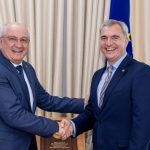 ევგენი ოსმოჩესკუ პრემიერ-მინისტრი მოლდოვა | შენი ბათუმი დე ლა ესპრიელამ კოლუმბიაში ხელისუფლების გადაბარება შეაჩერა — პეტრო საარჩევნო შედეგს არ ცნობს | შენი ბათუმი