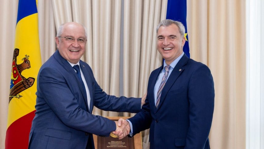 ევგენი ოსმოჩესკუ პრემიერ-მინისტრი მოლდოვა | შენი ბათუმი მოლდოვაში პრემიერ-მინისტრი გადადგა — პრეზიდენტმა სანდუმ ოსმოჩესკუ დანიშნა მოვალეობის შემსრულებლად | შენი ბათუმი