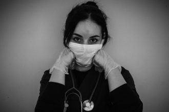 NHS ხელოვნური ინტელექტი ჯანდაცვის სისტემაში 2026
