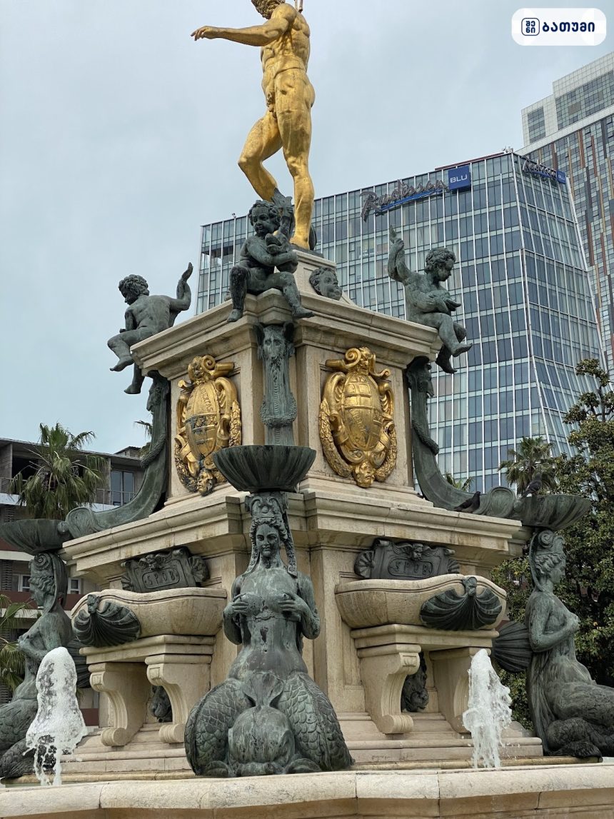Neptune Fountain Neptune Fountain ბათუმში — ღირსშესანიშნაობა, მისამართი, ფასები | შენი ბათუმი
