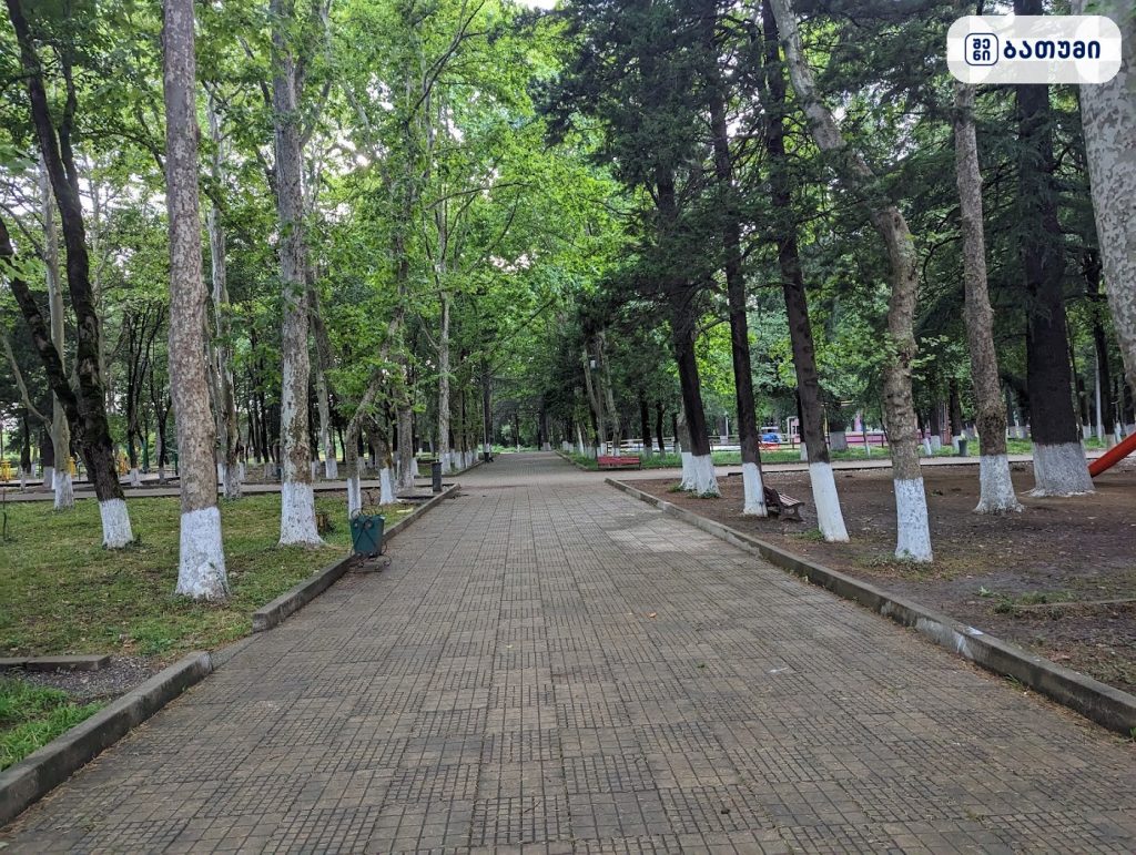 Youth Park ბათუმში — გასართობი ობიექტი, მისამართი, ფასები