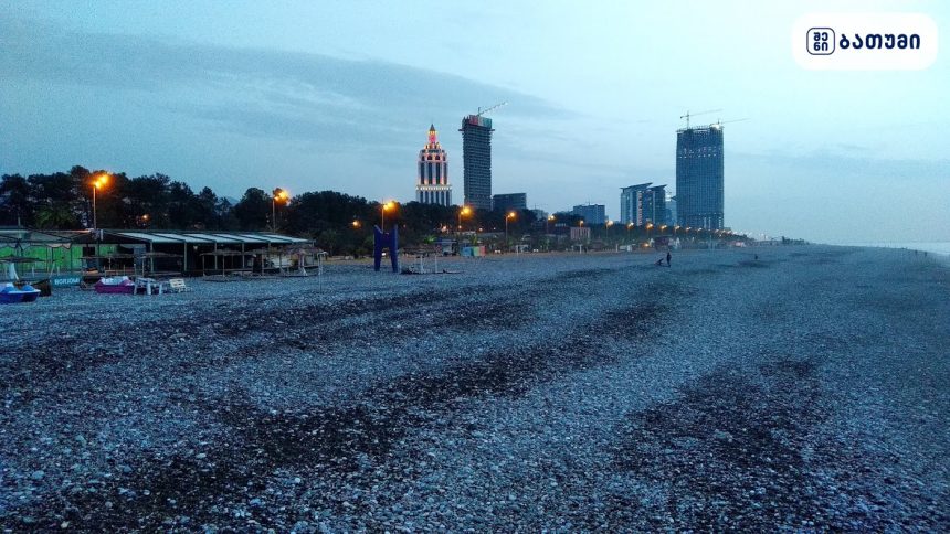 Batumi Beach Batumi Beach ბათუმში — ღირსშესანიშნაობა, მისამართი, ფასები | შენი ბათუმი