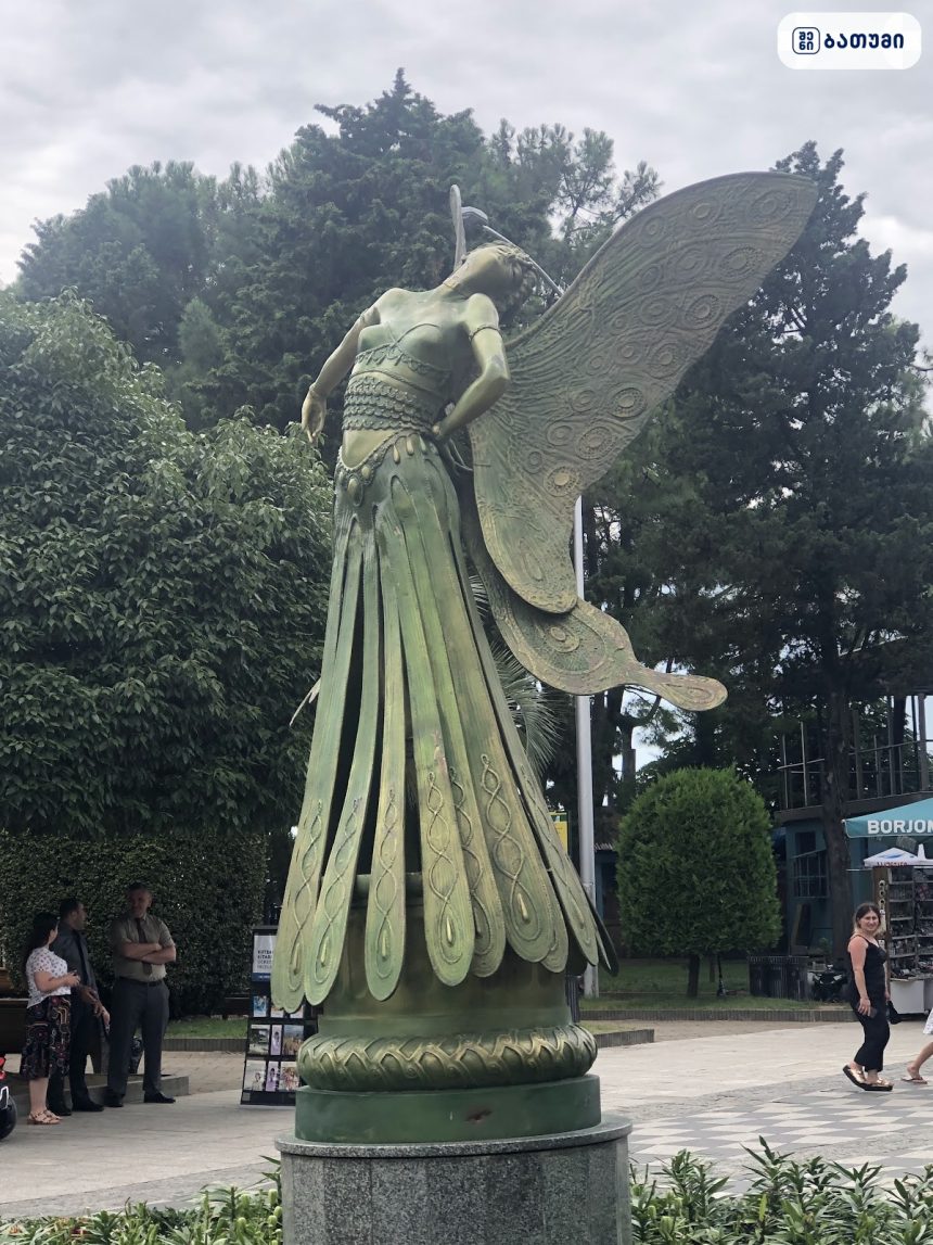 Fairy aka Woman Butterfly Fairy aka Woman Butterfly ბათუმში — ღირსშესანიშნაობა, მისამართი, ფასები | შენი ბათუმი
