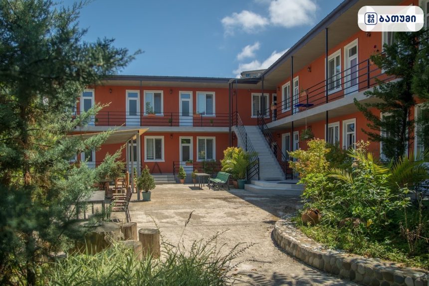 მშვენიერი სასტუმრო ბათუმში Pavillion Guest House ბათუმში — სასტუმრო, მისამართი, ფასები | შენი ბათუმი