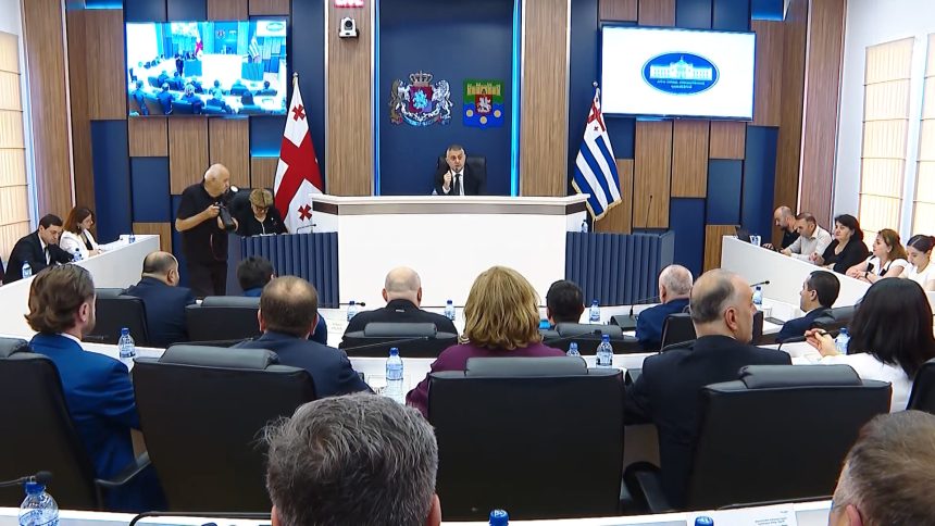 ბათუმის საკრებულოს სხდომა: 6 საკითხი განიხილება