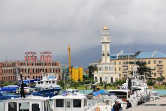 ჭაჭის კოშკი ბათუმში — ბათუმი