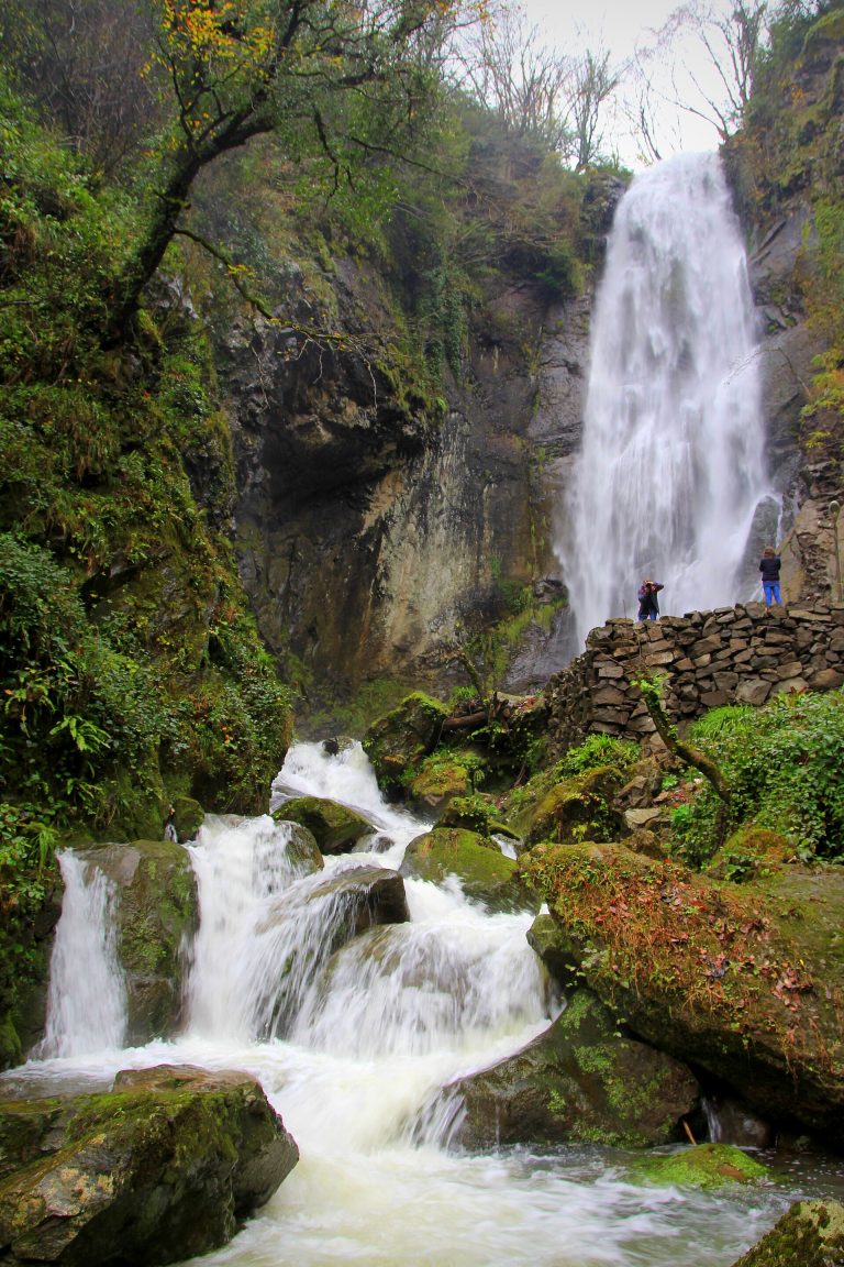 მახუნცეთის ჩანჩქერი — Makhuntseti Waterfall – მახუნცეთი · კადრი 905 | შენი ბათუმი | შენი ბათუმი
