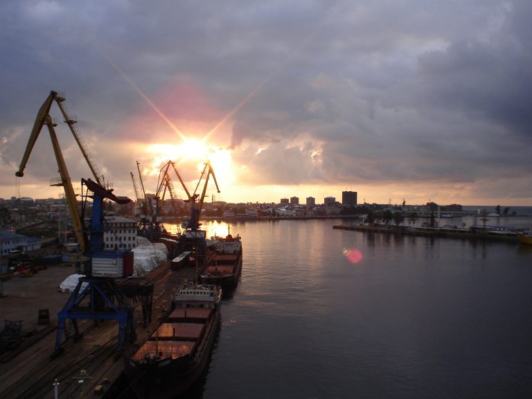 ბათუმის პორტის ხედვა ბათუმის პორტი — Batumi port Barry Kent | შენი ბათუმი | შენი ბათუმი