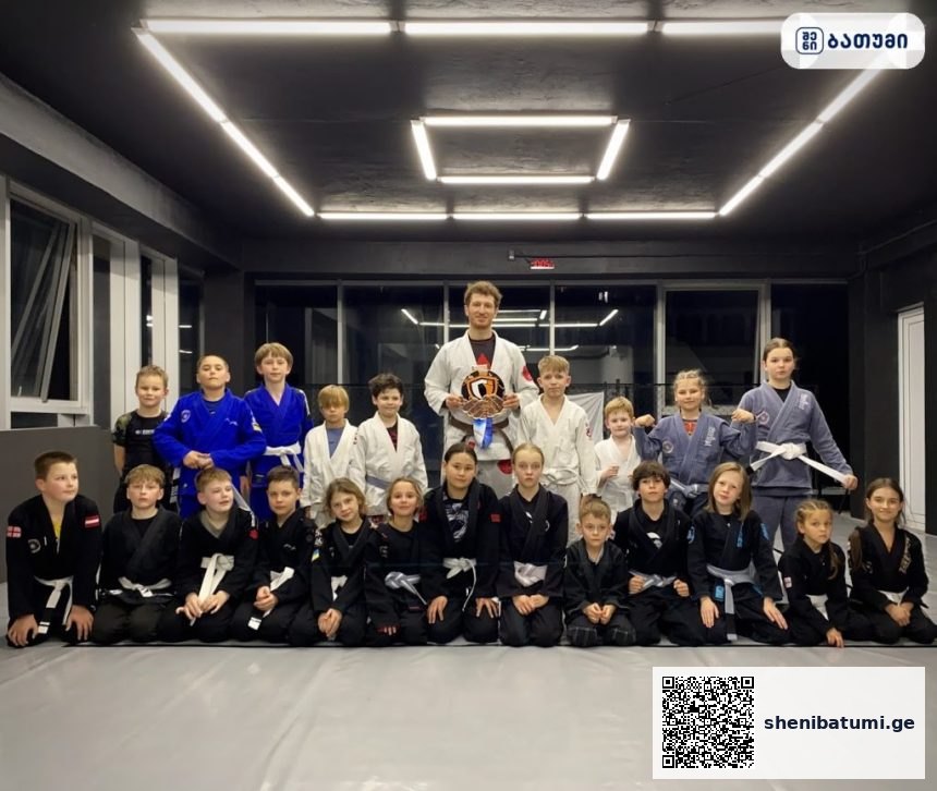 BJJ | Brazilian Jiu Jitsu | Grappling | MMA | Boxing | Бразильское джиу джитсу | Грэпплинг | Борьба | Батуми | Batumi BJJ | Brazilian Jiu Jitsu | Grappling | MMA | Boxing | Brazilskoe dzhiu dzhitsu | Greppling | Borba | Batumi | Batumi ბათუმში — სპორტული ობიექტი, მისამართი, ფასები | შენი ბათუმი