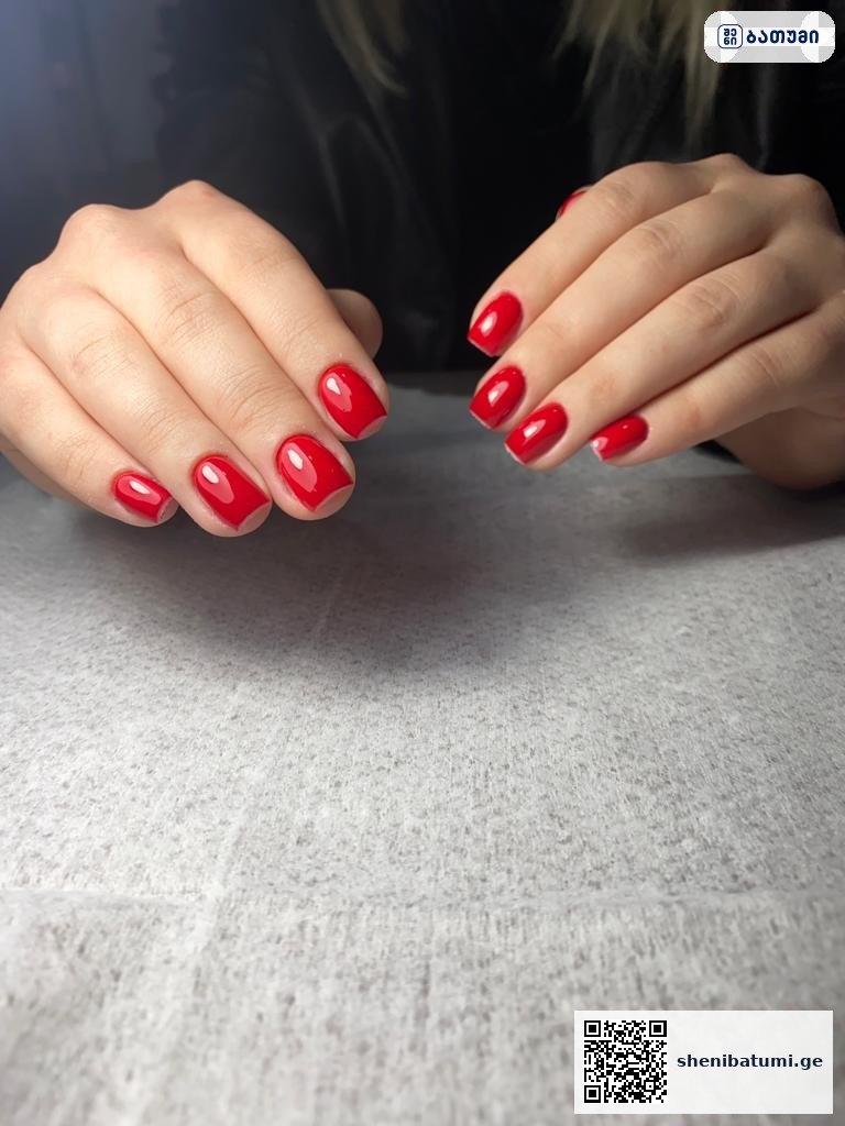 წითელი მანიკური ”Shellac Batumi” Nail salon ბათუმში — სალონი, მისამართი, ფასები | შენი ბათუმი
