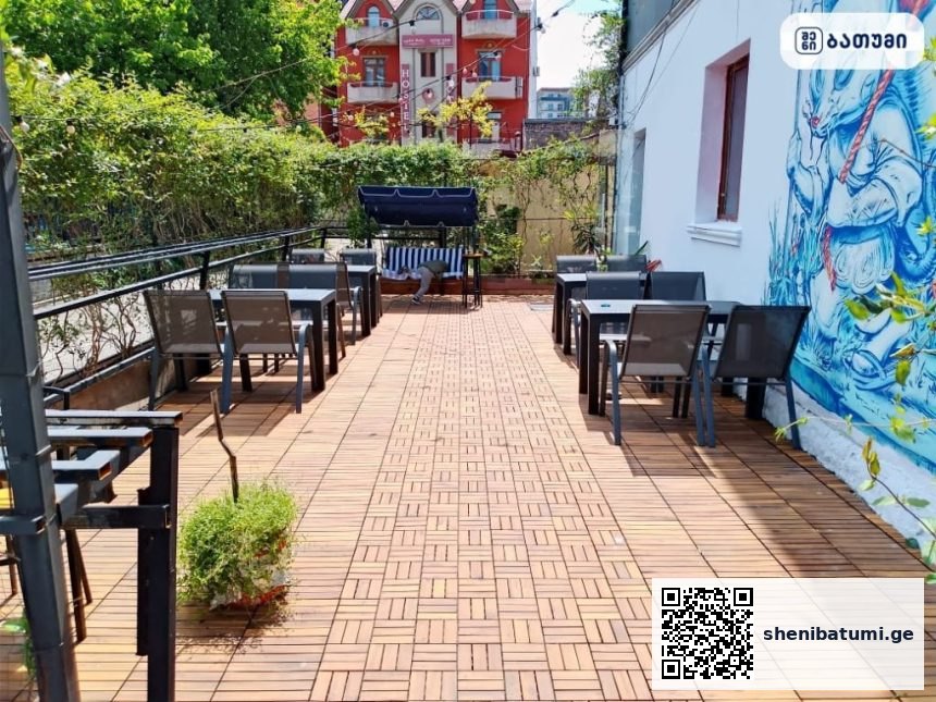ღია ტერასა ბათუმში Rostivan Hotel Ve Hostel ბათუმში — სასტუმრო, მისამართი, ფასები | შენი ბათუმი