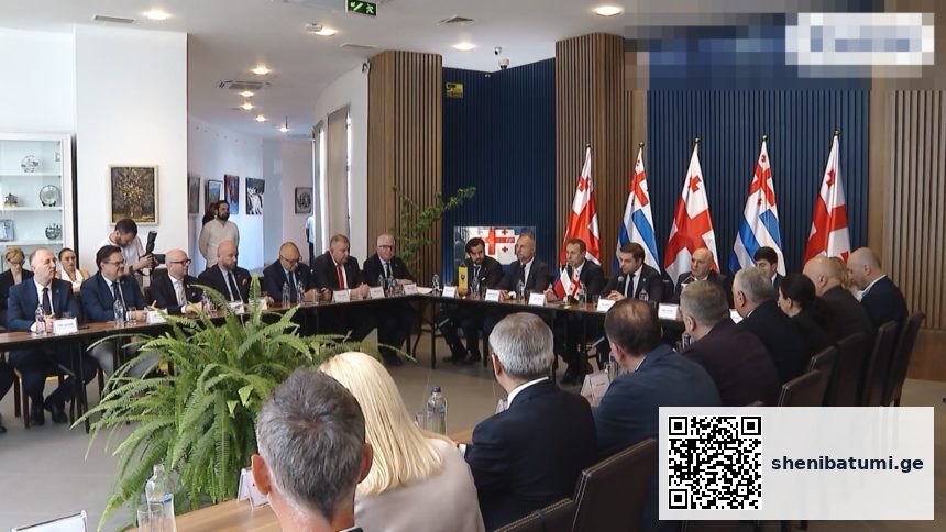 აჭარის უმაღლესმა საბჭომ ქვემო სილეზიის სავოევოდოს დელეგაციას უმასპინძლა ქვემო სილეზიის დელეგაცია აჭარაში