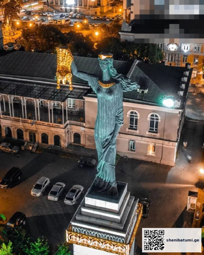 ბათუმის თავისუფლების ძეგლი მობი ლუქსი ბათუმში — ელექტრონიკა, მისამართი, ფასები | შენი ბათუმი