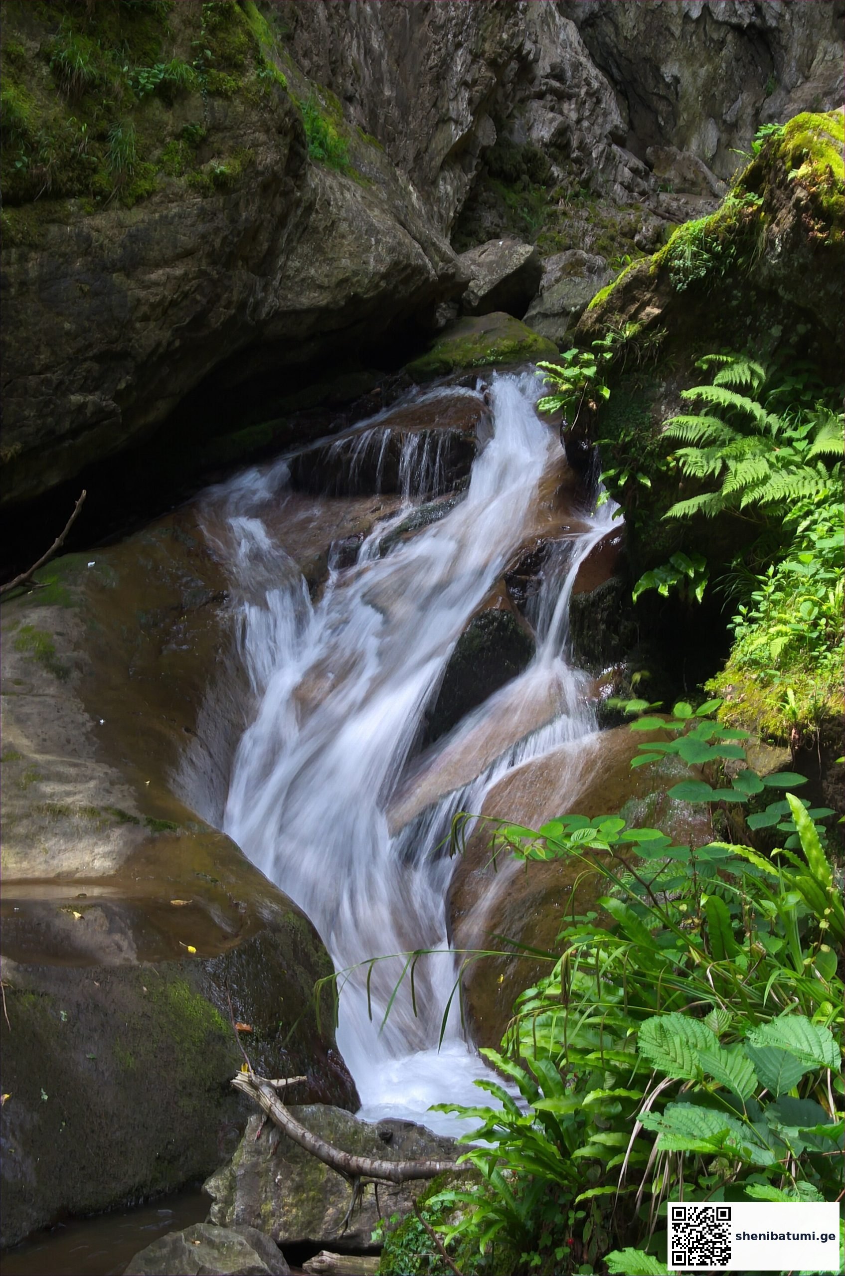 მახუნცეთის ჩანჩქერი — Makhuntseti falls, Georgia — ბათუმი